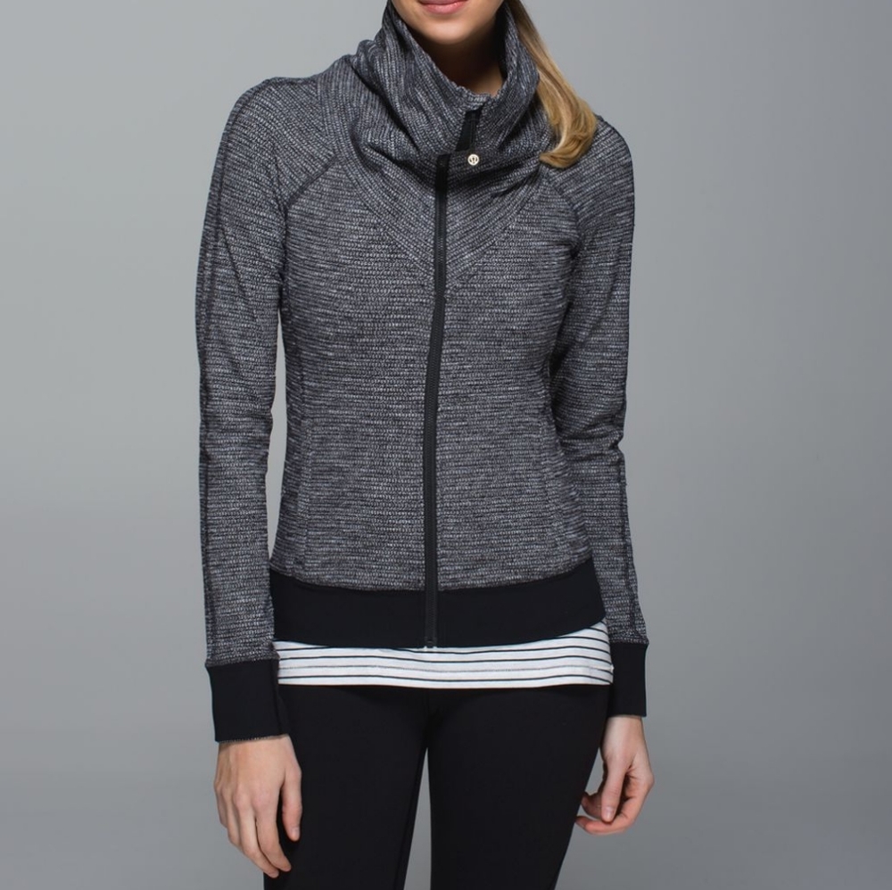 NWOT Rare Lululemon "Be Present" Jacket Coco Pique